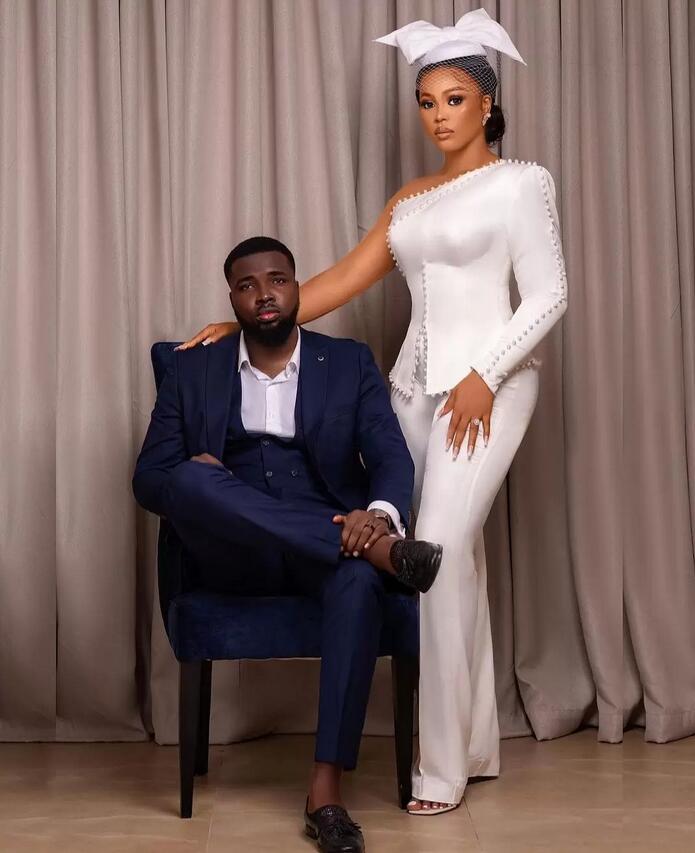 One Shoulder Beach Jumpsuit Wedding Dress 2022 Crepe Stain Simple Long Sleeve Summer Holiday Outdoor Bridal Reception Gown Pant Suit