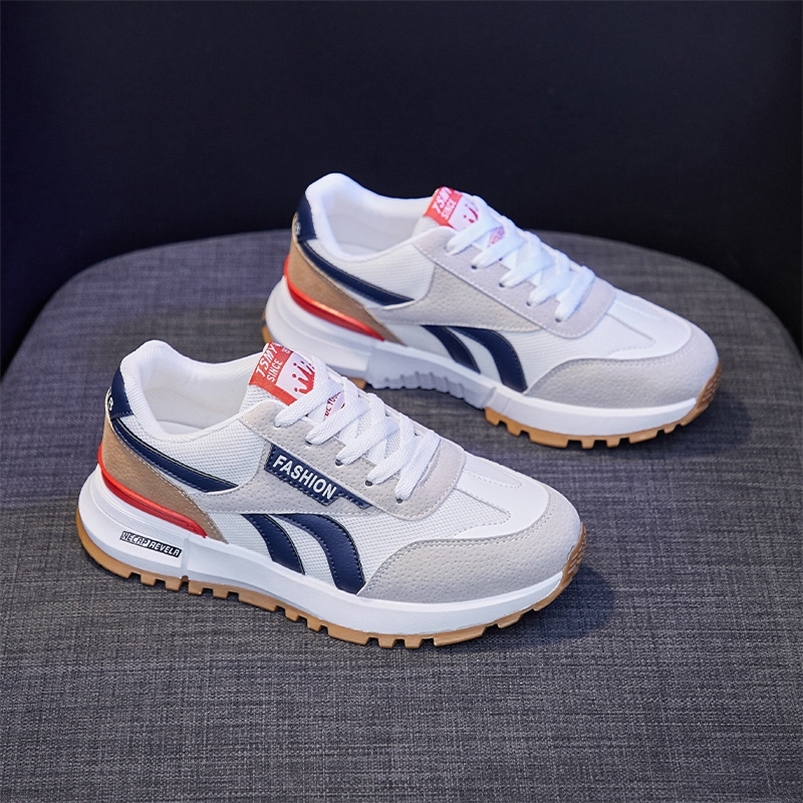 Men Casual Shoes Breathable Comfortable Mesh Sneakers Sweat absorbent Sports Light Spring Women White Lovers 220811gx
Men Casual Shoes Breathable Comfortable Mesh Sneakers Sweat absorbent Sports Light Spring Women White Lovers 220811gx