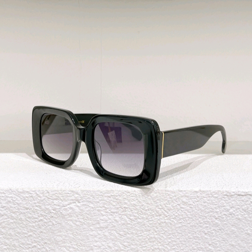 Women Square Sunglasses Black Grey Shaded 4327 Thick edge Frame Sun Glasses Sonnenbrille occhiali da sole uv400 protection with box
Women Square Sunglasses Black Grey Shaded 4327 Thick edge Frame Sun Glasses Sonnenbrille occhiali da sole uv400 protection with box