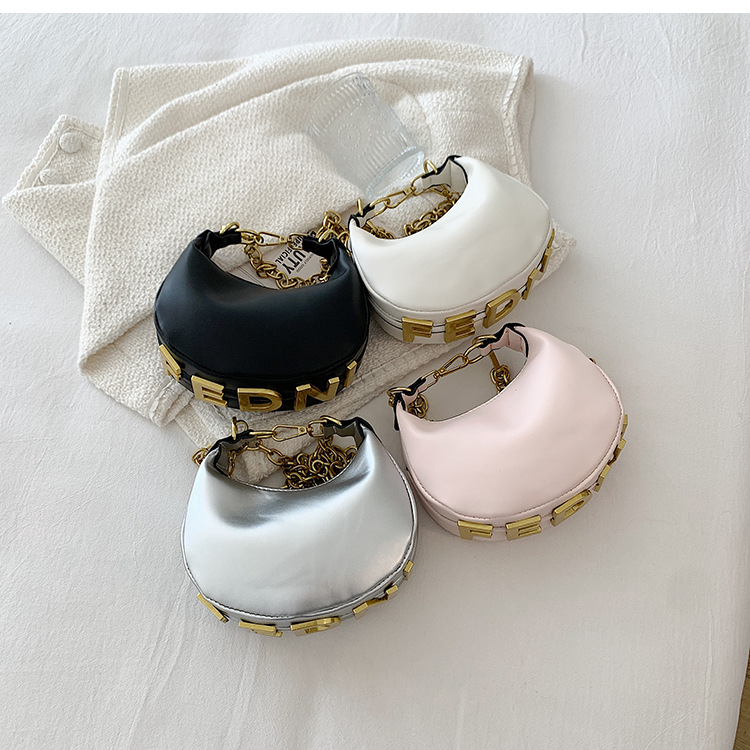 4 colors Womens shoulder bags women chain crossbody bag fashion quilted PU leather handbags female designer purse bag, White
4 colors Womens shoulder bags women chain crossbody bag fashion quilted PU leather handbags female designer purse bag, White
