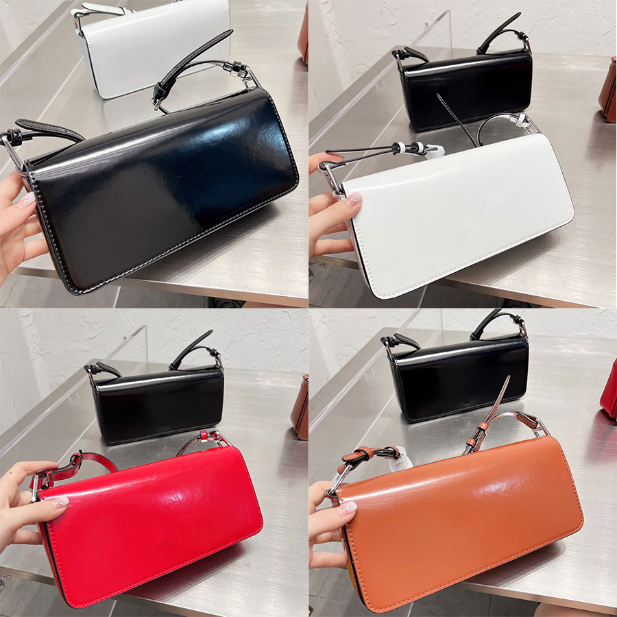 Brushed Leather Femme Bag Handbags Rectangular Shoulder Bag With Flap Designer Magnetic Closure Crossbody Nylon Print Lining Luxury Tote Wallet
Brushed Leather Femme Bag Handbags Rectangular Shoulder Bag With Flap Designer Magnetic Closure Crossbody Nylon Print Lining Luxury Tote Wallet