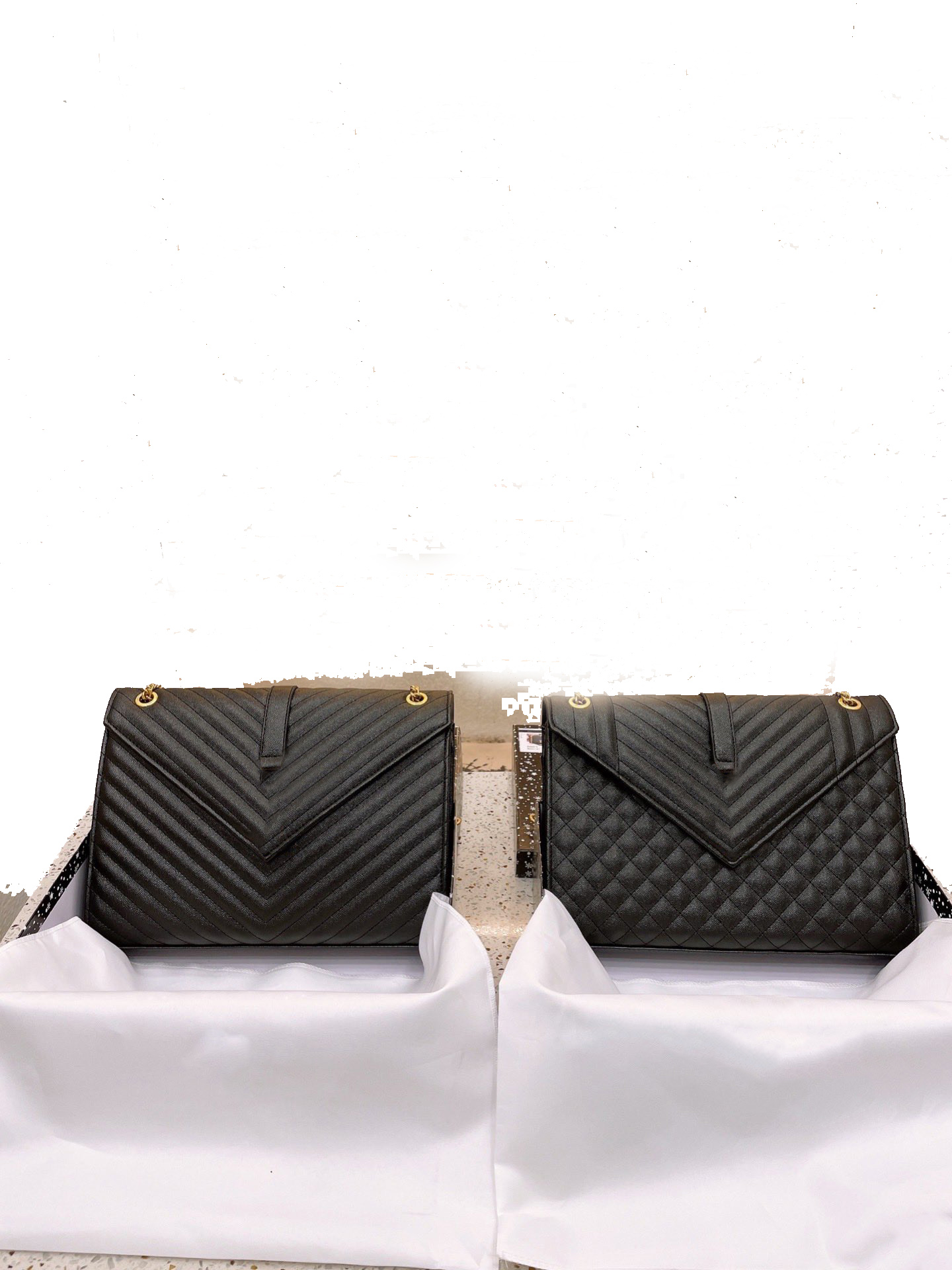 Women Shoulder Crossbody Designer Bags Purse Big Large Chevon Quilted Overstitching Handbag Bag Popular Saddle Flap Classic Message Bag Square Lock Box Size 31cm, Extra shipping cost 
Women Shoulder Crossbody Designer Bags Purse Big Large Chevon Quilted Overstitching Handbag Bag Popular Saddle Flap Classic Message Bag Square Lock Box Size 31cm, Extra shipping cost