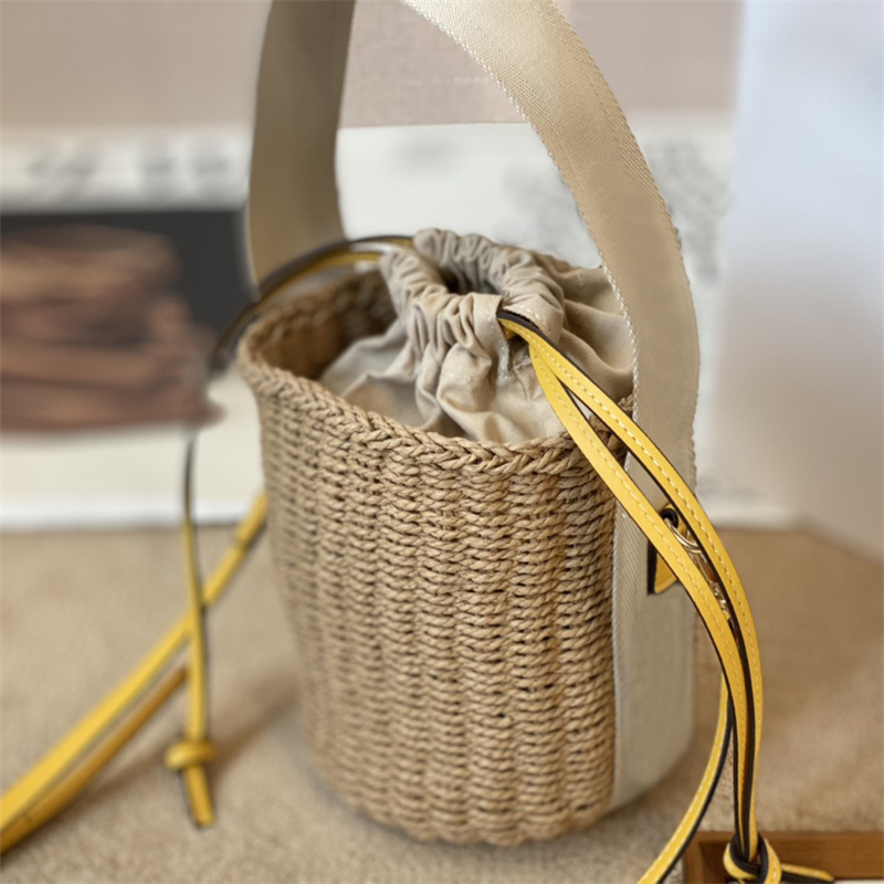 Drawstring Fashion Designers Basket Women Bucket Bag Straw Bags Handbag Tote Beach Shoulder Crossbody Womens Handbags Luxury Totes Purseh, 1 correct letters
Drawstring Fashion Designers Basket Women Bucket Bag Straw Bags Handbag Tote Beach Shoulder Crossbody Womens Handbags Luxury Totes Purseh, 1 correct letters