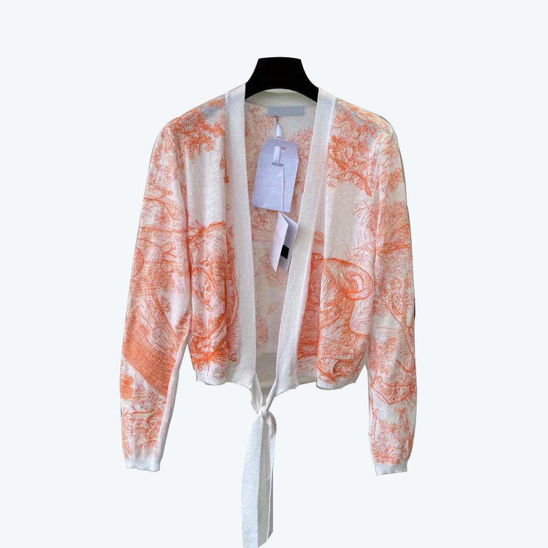 20SS Women' Sweaters Knitwear cardigan Womens designer clothing lady embroidered fashion long sleeve spring summer autumn Lace Up knitting Jacket Coats Clothing
20SS Women' Sweaters Knitwear cardigan Womens designer clothing lady embroidered fashion long sleeve spring summer autumn Lace Up knitting Jacket Coats Clothing