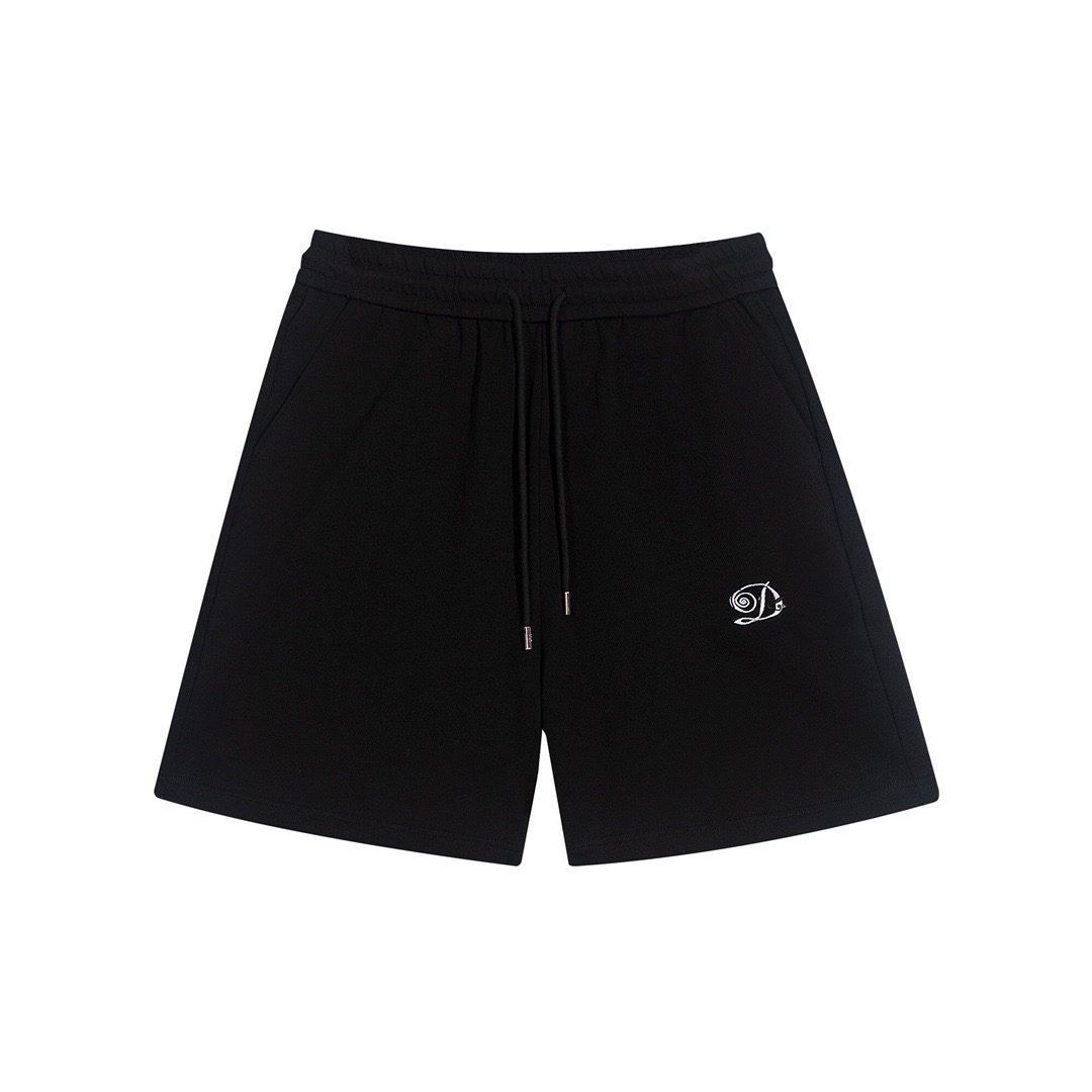 Men's Shorts newspaper printing series, Peugeot saddle pocket with silver hardware accessories, customized Organza rib,01 transparent 3r
Men's Shorts newspaper printing series, Peugeot saddle pocket with silver hardware accessories, customized Organza rib,01 transparent 3r