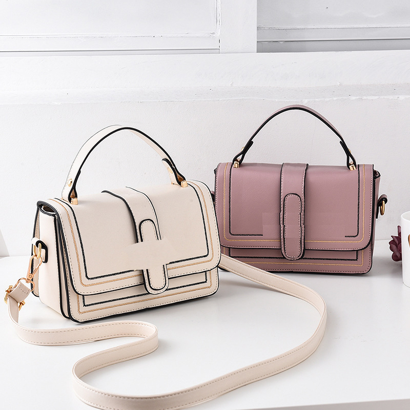 Women Shopping Shoulder Bags Fashion casual Womens Bag Handbag Totes High-capacity High quality leather Oxford Large volume wholesale Black Red Pink Beige 107
Women Shopping Shoulder Bags Fashion casual Womens Bag Handbag Totes High-capacity High quality leather Oxford Large volume wholesale Black Red Pink Beige 107