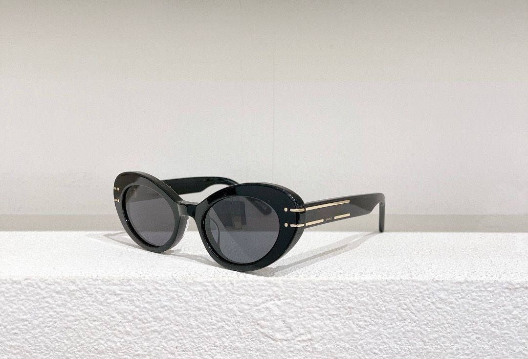 Womens Sunglasses For Women Men Sun Glasses Mens B3U Fashion Style Protects Eyes UV400 Lens Top Quality With Case
Womens Sunglasses For Women Men Sun Glasses Mens B3U Fashion Style Protects Eyes UV400 Lens Top Quality With Case