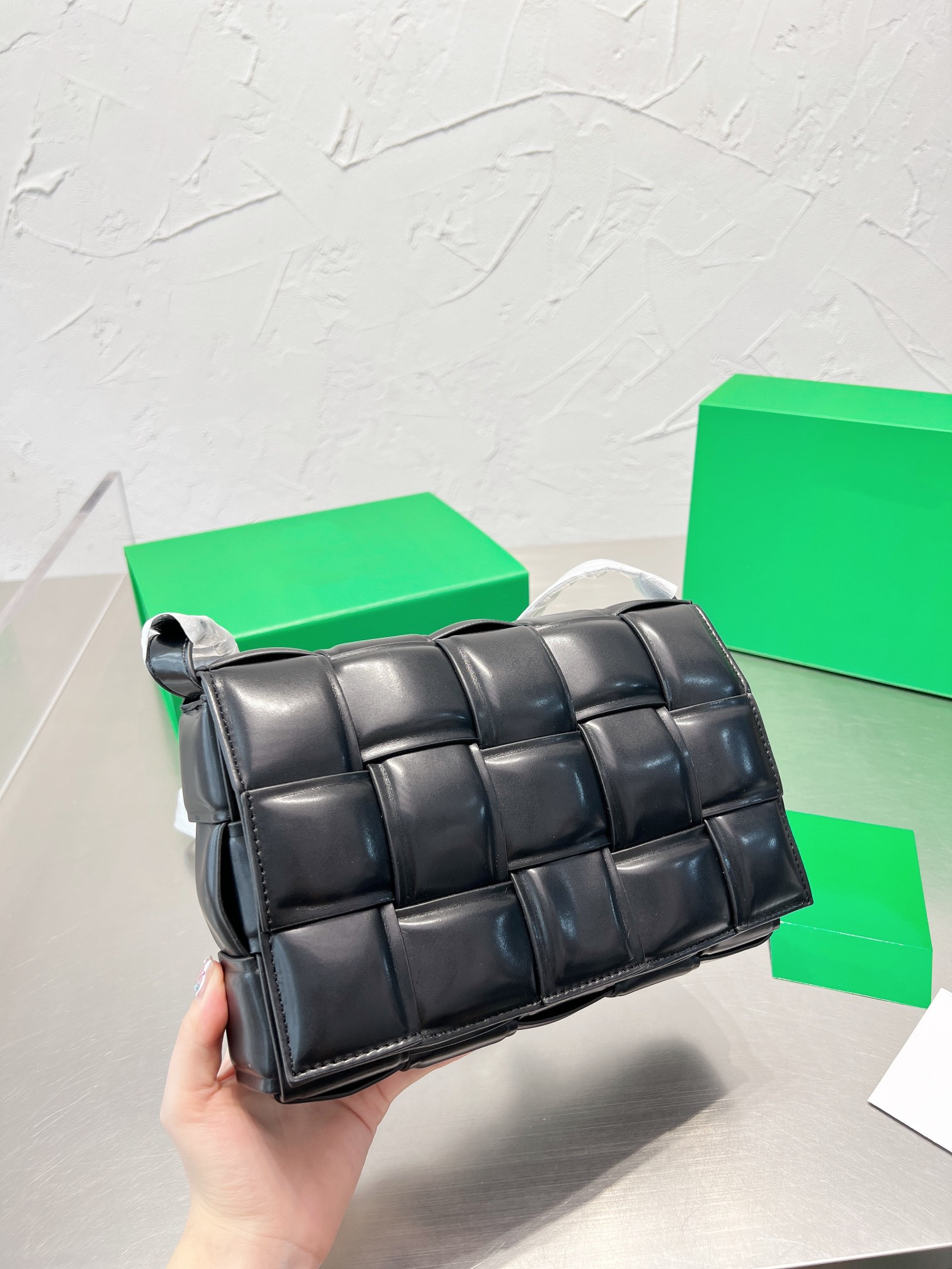 2022 Shoulder Women's bag handbag JODIE The pouch CHAIN CASSETTE POINT Italy Genuine Leather crossbody Purses i1bf# Bottegas
2022 Shoulder Women's bag handbag JODIE The pouch CHAIN CASSETTE POINT Italy Genuine Leather crossbody Purses i1bf# Bottegas