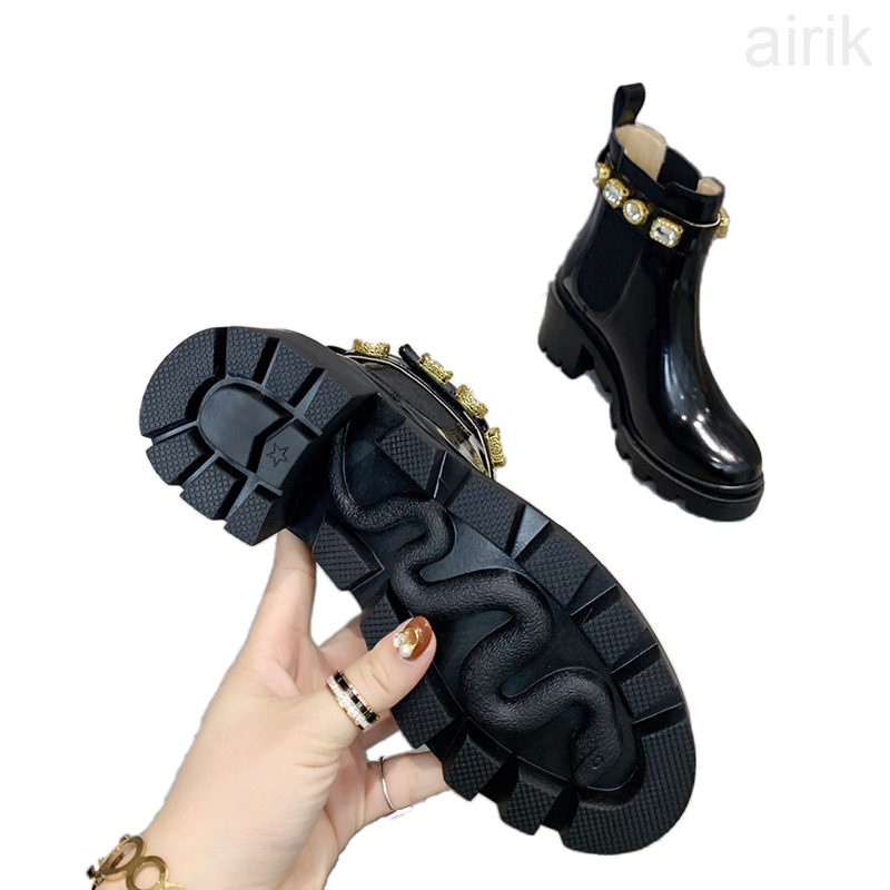 Fashion Splicing Retro Ankle boots Women Shoes Winter round head Booties Ladies Girls Leather High Top shoe Womens casual wild Non-Slip, Black
Fashion Splicing Retro Ankle boots Women Shoes Winter round head Booties Ladies Girls Leather High Top shoe Womens casual wild Non-Slip, Black