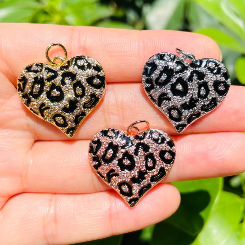 Charms 5pcs Enamel Black Leopard Print Heart For Women Bracelet Making Zirconia Pave Pendants Girl Necklace Jewelry HandmadeCharmsCharms
Charms 5pcs Enamel Black Leopard Print Heart For Women Bracelet Making Zirconia Pave Pendants Girl Necklace Jewelry HandmadeCharmsCharms