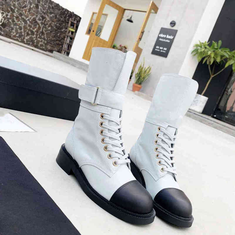 C home Boots women's leather boots fashionable high-end customized British style autumn and winter series, 2# shoe box
C home Boots women's leather boots fashionable high-end customized British style autumn and winter series, 2# shoe box