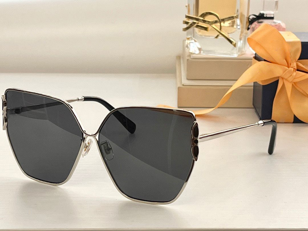 Womens Sunglasses For Women Men Sun Glasses Mens Signature 1629 Fashion Style Protects Eyes UV400 Lens Top Quality With Random Box
Womens Sunglasses For Women Men Sun Glasses Mens Signature 1629 Fashion Style Protects Eyes UV400 Lens Top Quality With Random Box