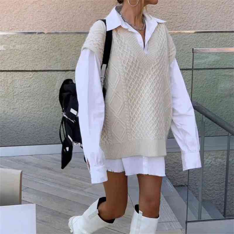 Casual Woman Beige Loose Soft V Neck Crochet Vest Spring Fashion Ladies Basic Knitwear Female Elegant Knitted Tank 210515