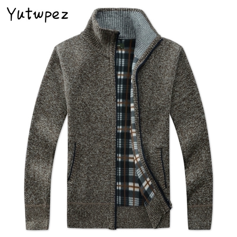 Yutwpez Men's Casual Sweater Coats Winter Fashion Brand Mens Cardigan High Collar Pockets Knit Outwear Coat Sweater Male 201202, Black
Yutwpez Men's Casual Sweater Coats Winter Fashion Brand Mens Cardigan High Collar Pockets Knit Outwear Coat Sweater Male 201202, Black