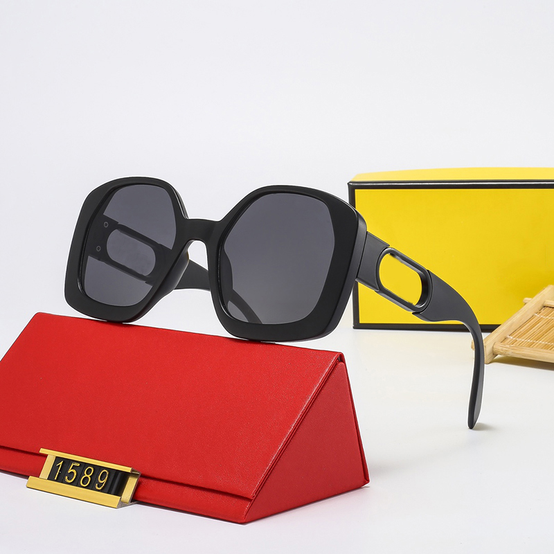 Hot Designer Sunglasses For Women Men Fashion Sunglasses Brands Woman Mens Luxurys Driving F Glasses Fashion 7 Color Beach Glass D2206162Z
Hot Designer Sunglasses For Women Men Fashion Sunglasses Brands Woman Mens Luxurys Driving F Glasses Fashion 7 Color Beach Glass D2206162Z