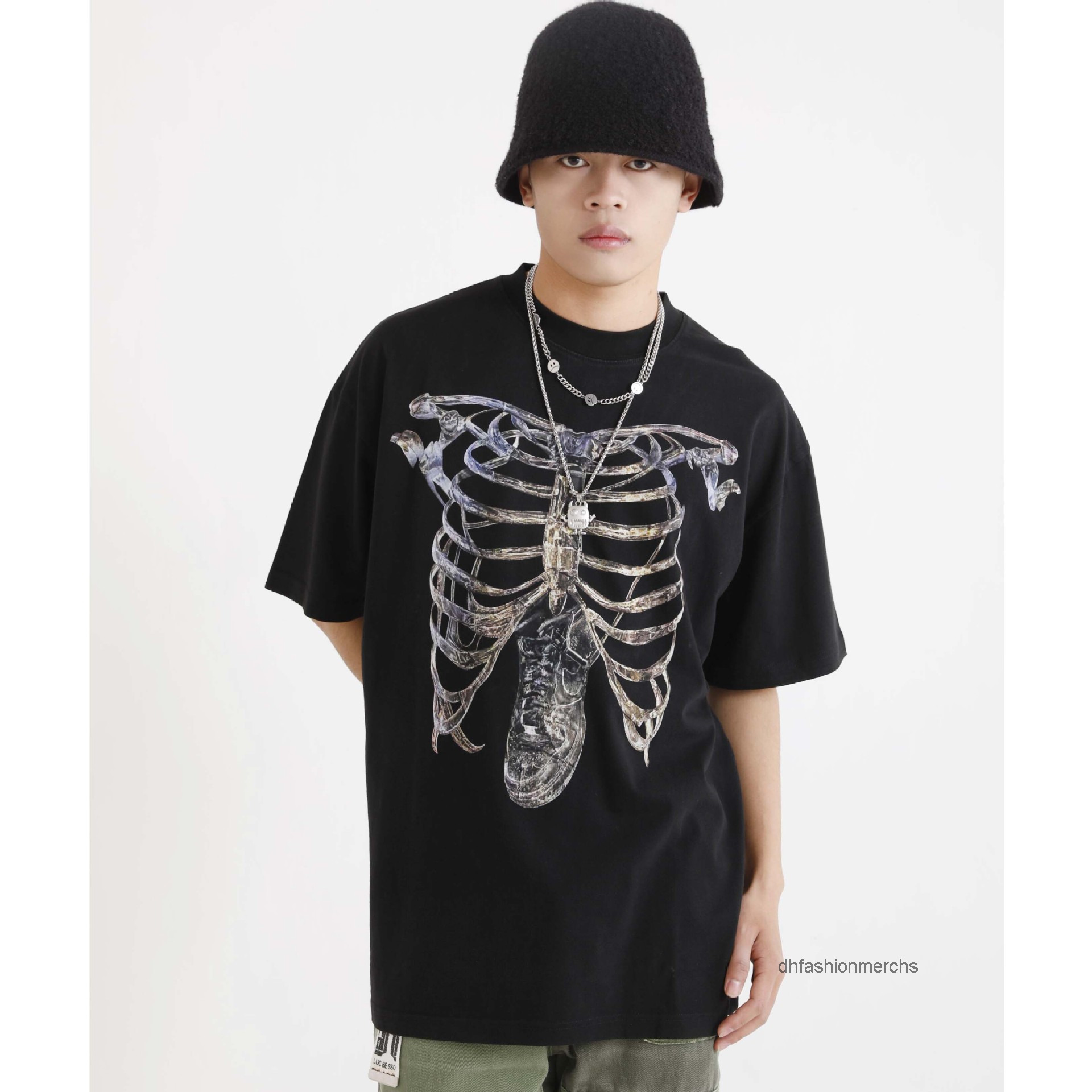 designer t shirt Vintage washed old skeleton tshirts tide Brand American high street loose short sleeve white ink printing summer clothes, Black 
designer t shirt Vintage washed old skeleton tshirts tide Brand American high street loose short sleeve white ink printing summer clothes, Black