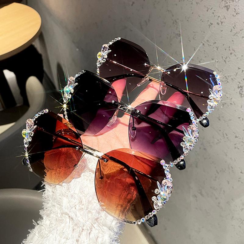 Fashion Sunglasses Frames Women Oversized Rhinestone Luxury Diamond Gradual Rimless Shades GiftFashion
Fashion Sunglasses Frames Women Oversized Rhinestone Luxury Diamond Gradual Rimless Shades GiftFashion