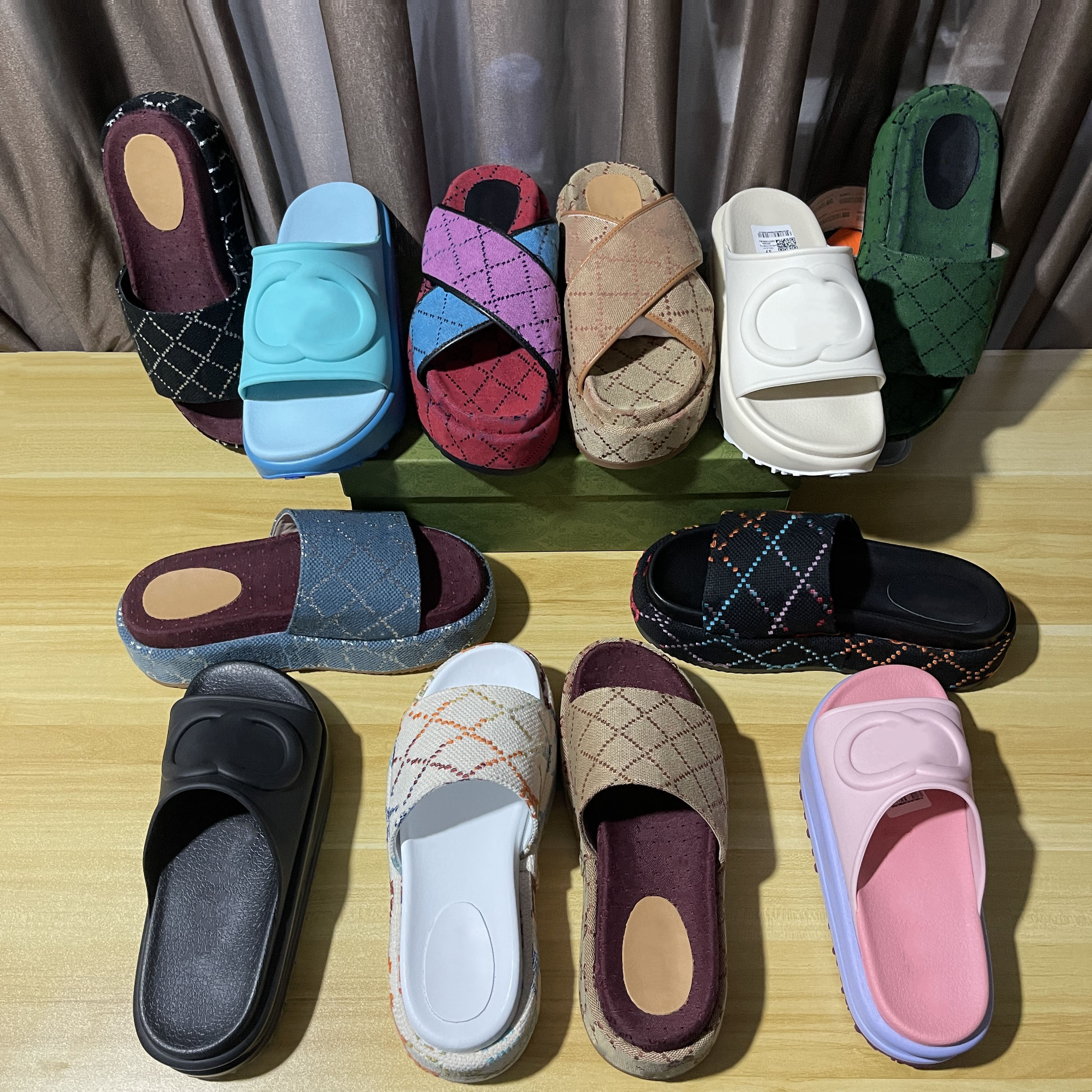 Womens letter Embroidery style Slippers Sandal Sliders Macaron thick bottom non-slip soft bottom fashion G house slipper women wear beach Sandals, 16
Womens letter Embroidery style Slippers Sandal Sliders Macaron thick bottom non-slip soft bottom fashion G house slipper women wear beach Sandals, 16