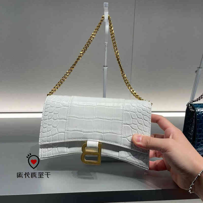 Balenciga Handbag Hourglass Designer Crocodile Embossed Leather One Shoulder Chain Bao Linwa Crossbody Bag 6ZQD, Black
Balenciga Handbag Hourglass Designer Crocodile Embossed Leather One Shoulder Chain Bao Linwa Crossbody Bag 6ZQD, Black
