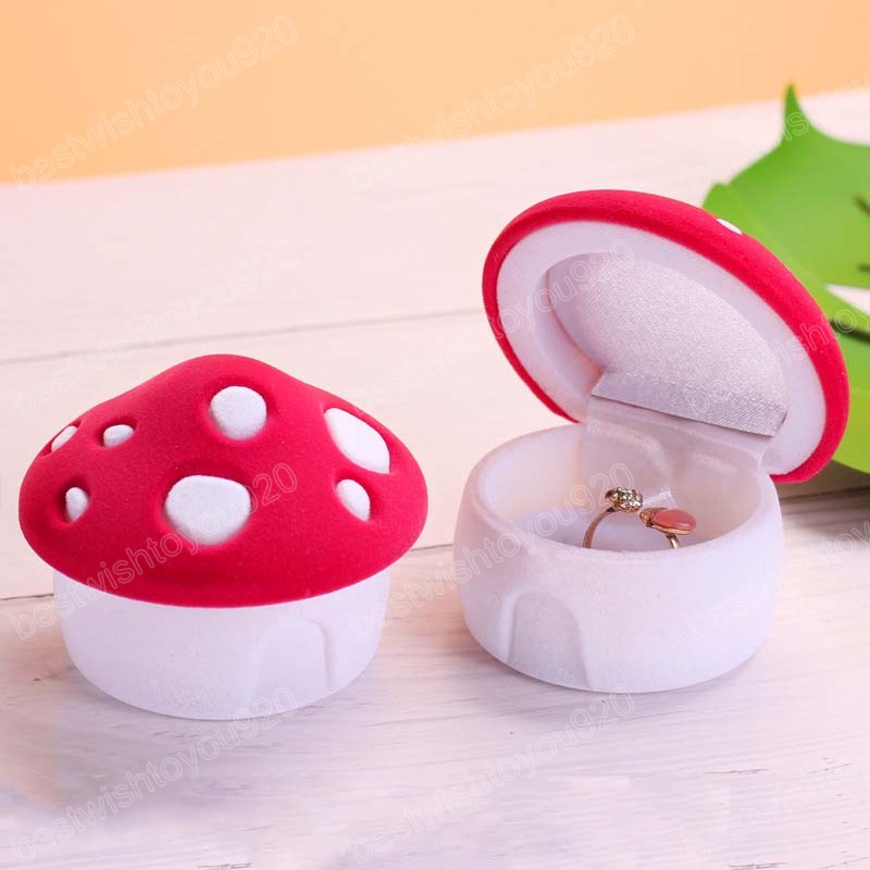 Lovely Mushroom Gift Box Holder Velvet Wedding Engagement Ring Box Jewelry Box For Earrings Necklaces Display