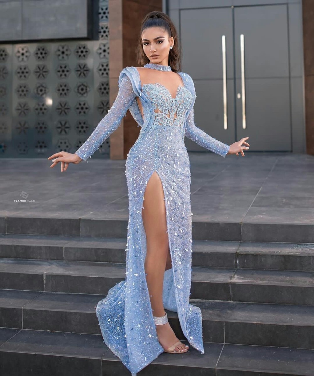 Sky Blue Side Split Evening Dresses Long Sleeves Illusion Sequined Prom Dresses Floor Length Celebrity Women Formal Party Pageant Gowns