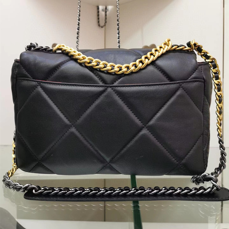 5A top designer luxury women's bag shoulder messenger 19Bag High-Quality classic brand fashion leather chain diamond bag with Gift box
5A top designer luxury women's bag shoulder messenger 19Bag High-Quality classic brand fashion leather chain diamond bag with Gift box