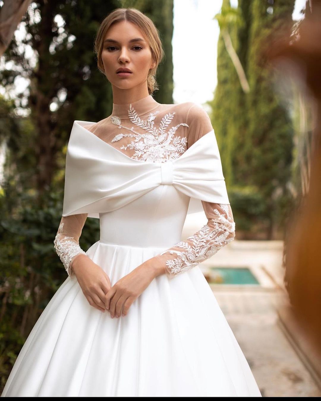 White A e Dresses Off Shoulder Long Sleeves Applique Buttons Backless Tulle Satin Sequins Wedding Gowns or Length Plus Size Vestido De Novia