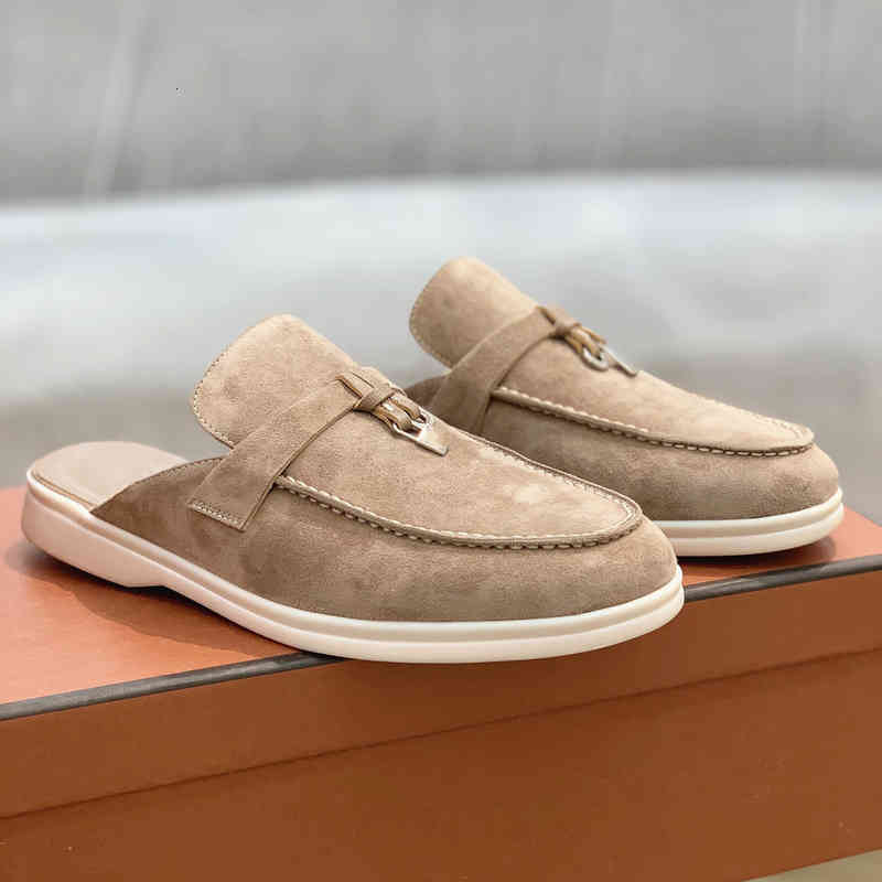 Slippers Buty damskie retro women's cashmere flip flops matching slippers simple fashion semi casual flat shoes spring, 2# shoe box
Slippers Buty damskie retro women's cashmere flip flops matching slippers simple fashion semi casual flat shoes spring, 2# shoe box