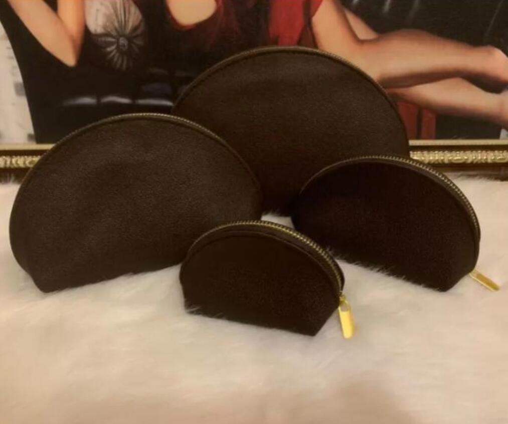 4pcs/set Women cosmetic bags famous makeup bag designer travel pouch make up bag ladies cluch purses organizador toiletry bag, Old flower
4pcs/set Women cosmetic bags famous makeup bag designer travel pouch make up bag ladies cluch purses organizador toiletry bag, Old flower