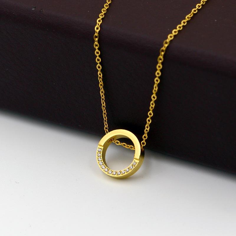 Pendant Necklaces Fashion Circle Half Micro Inlaid Crystal Necklace Clavicle Chain Woman Jewelry Wholesale For Gift
Pendant Necklaces Fashion Circle Half Micro Inlaid Crystal Necklace Clavicle Chain Woman Jewelry Wholesale For Gift