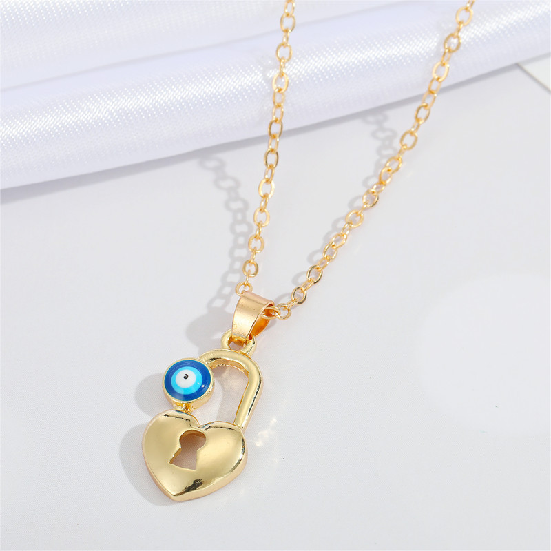 New Devil Eyes Pendant Necklace Good Lucky Resin Evil Eye Necklaces for Women