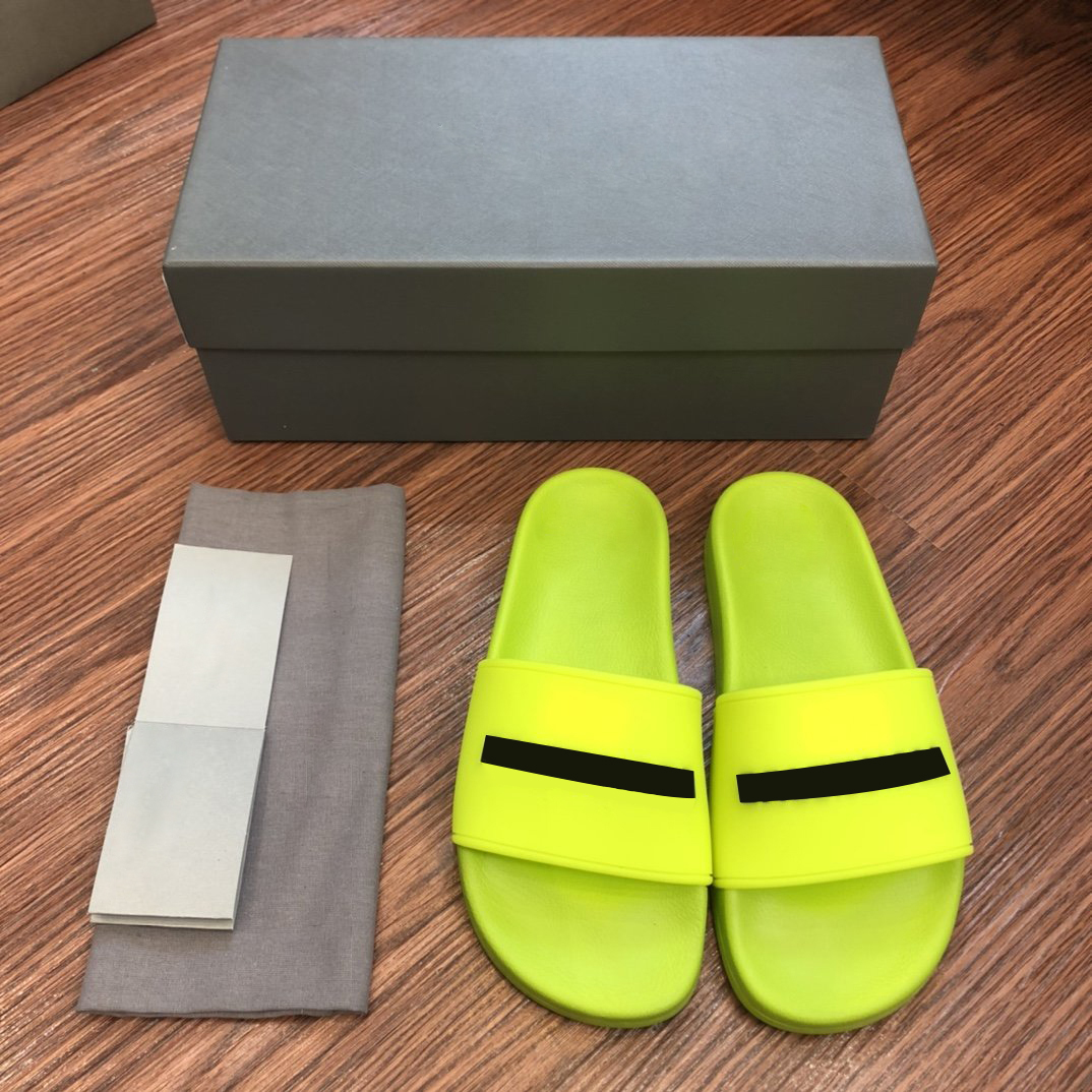 Couple Slippers luxury brand shoe POOL Shoe Sandals Home Flat Print Slides Designer, Photo color
Couple Slippers luxury brand shoe POOL Shoe Sandals Home Flat Print Slides Designer, Photo color