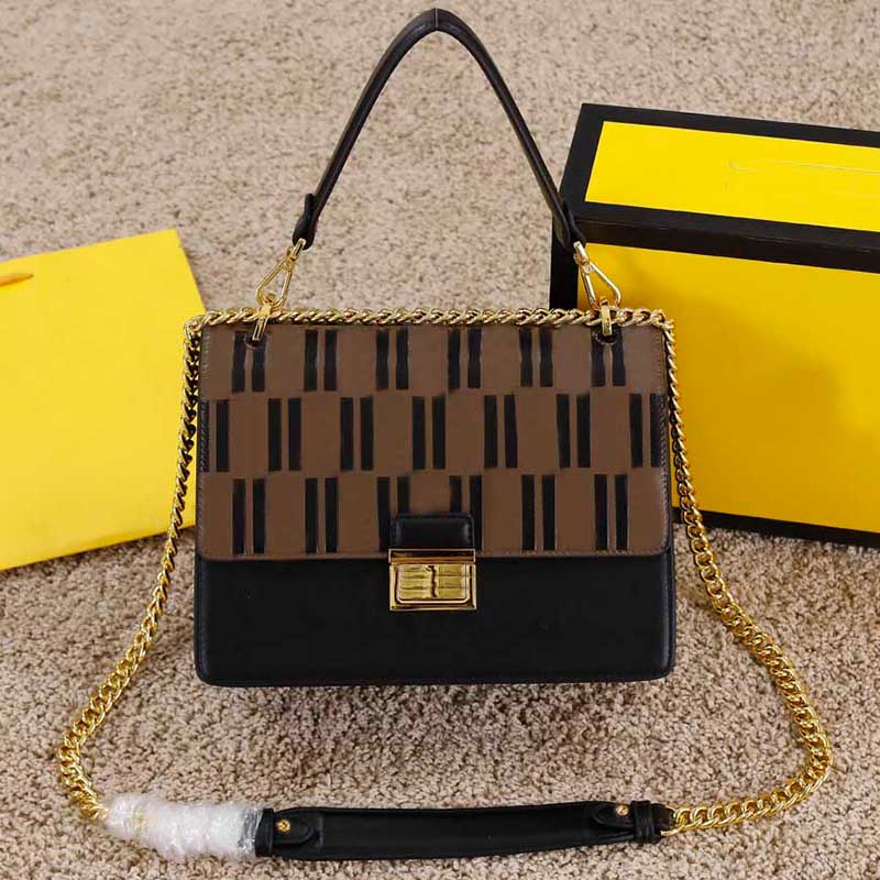 Wholesale fashion custom bag luxury designer handbag 2022 top flap leather printed letter style design gift bag with box
Wholesale fashion custom bag luxury designer handbag 2022 top flap leather printed letter style design gift bag with box