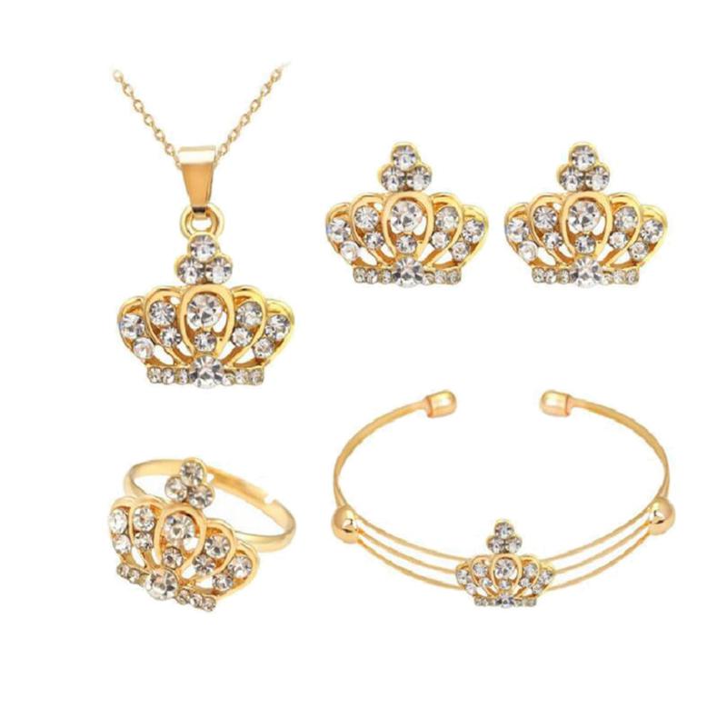Chains Four Bracelet Sets Styling Necklace Exquisite Ring Earrings Crown Necklaces & Pendants
Chains Four Bracelet Sets Styling Necklace Exquisite Ring Earrings Crown Necklaces & Pendants
