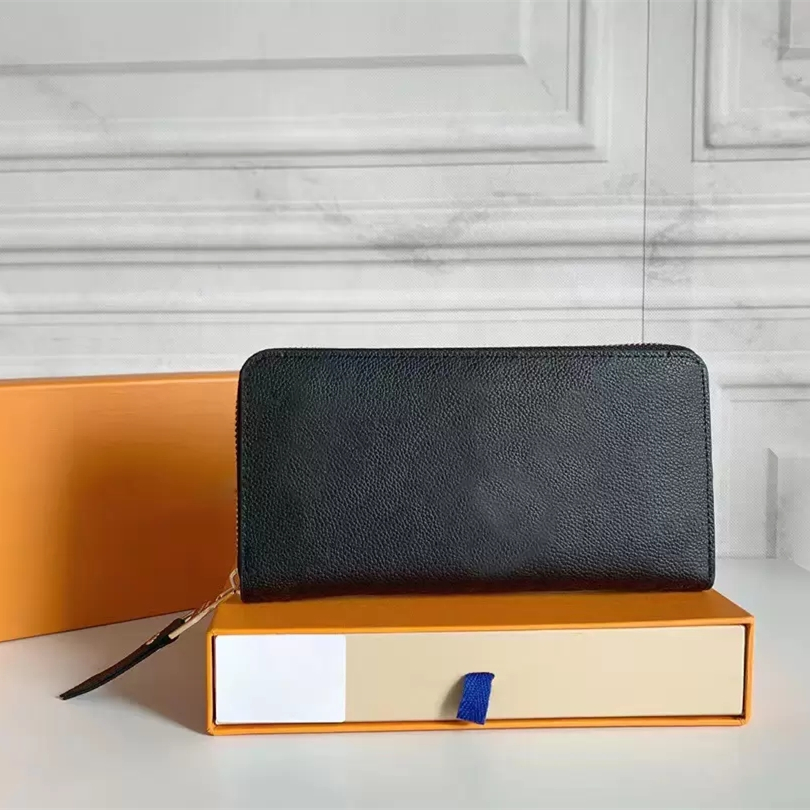 AAAA High Quality Clutch Bags PU Purse card holder Luxurys designer handbags Men free Women's Holders Keys Coin Black Lambskin long Wallets Key Pocket, Dust bags
AAAA High Quality Clutch Bags PU Purse card holder Luxurys designer handbags Men free Women's Holders Keys Coin Black Lambskin long Wallets Key Pocket, Dust bags
