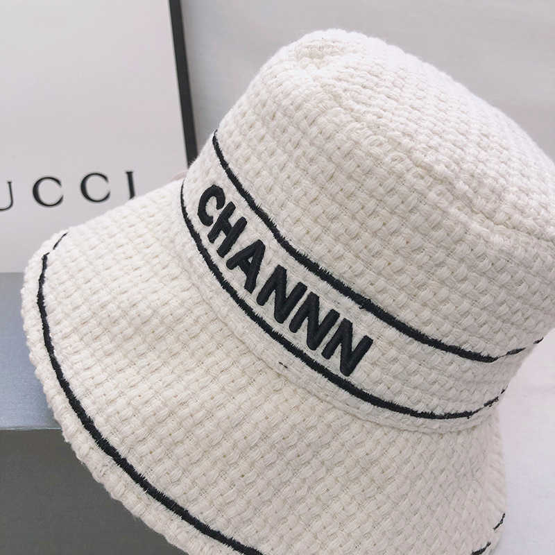 Luxurys Designers Bucket Hat men's and women's autumn winters Fisherman cap warm designer winter hats leisure fashion high quality 3 colors, Black
Luxurys Designers Bucket Hat men's and women's autumn winters Fisherman cap warm designer winter hats leisure fashion high quality 3 colors, Black