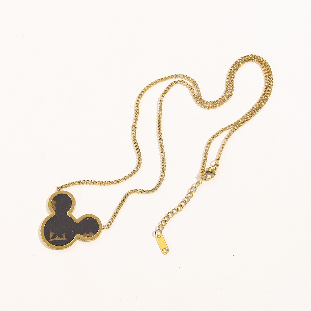 Fashion Womens Design Necklace Faux Leather 18K Gold Plated Stainless Steel Necklaces Choker Chain Letter Pendant Wedding Jewelry Accessories ZG1471
Fashion Womens Design Necklace Faux Leather 18K Gold Plated Stainless Steel Necklaces Choker Chain Letter Pendant Wedding Jewelry Accessories ZG1471
