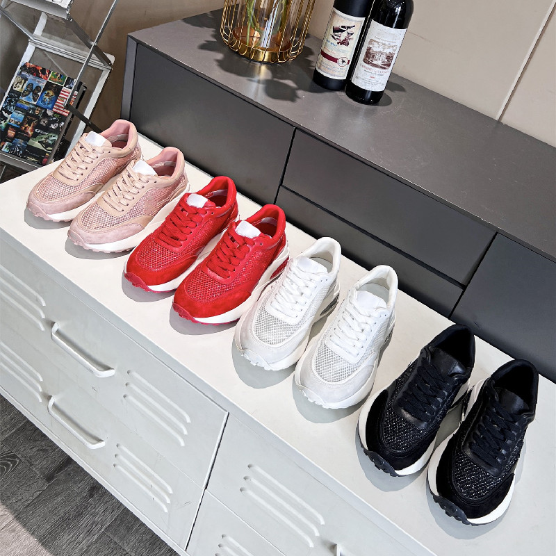 Designer Women MEMPHIS/F Shoes Suede air cushion sneakers Comfort Skateboard Shoes Luxury Fashion Outdoor casual shoe size 35-41, 04
Designer Women MEMPHIS/F Shoes Suede air cushion sneakers Comfort Skateboard Shoes Luxury Fashion Outdoor casual shoe size 35-41, 04