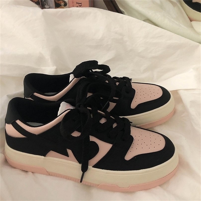 Diskon Besarbesaran Sepatu Putih Desainer Baru Musim Semi Mode Sneakers Platform Wanita Tenis Feminino 220611, Pink
Diskon Besarbesaran Sepatu Putih Desainer Baru Musim Semi Mode Sneakers Platform Wanita Tenis Feminino 220611, Pink