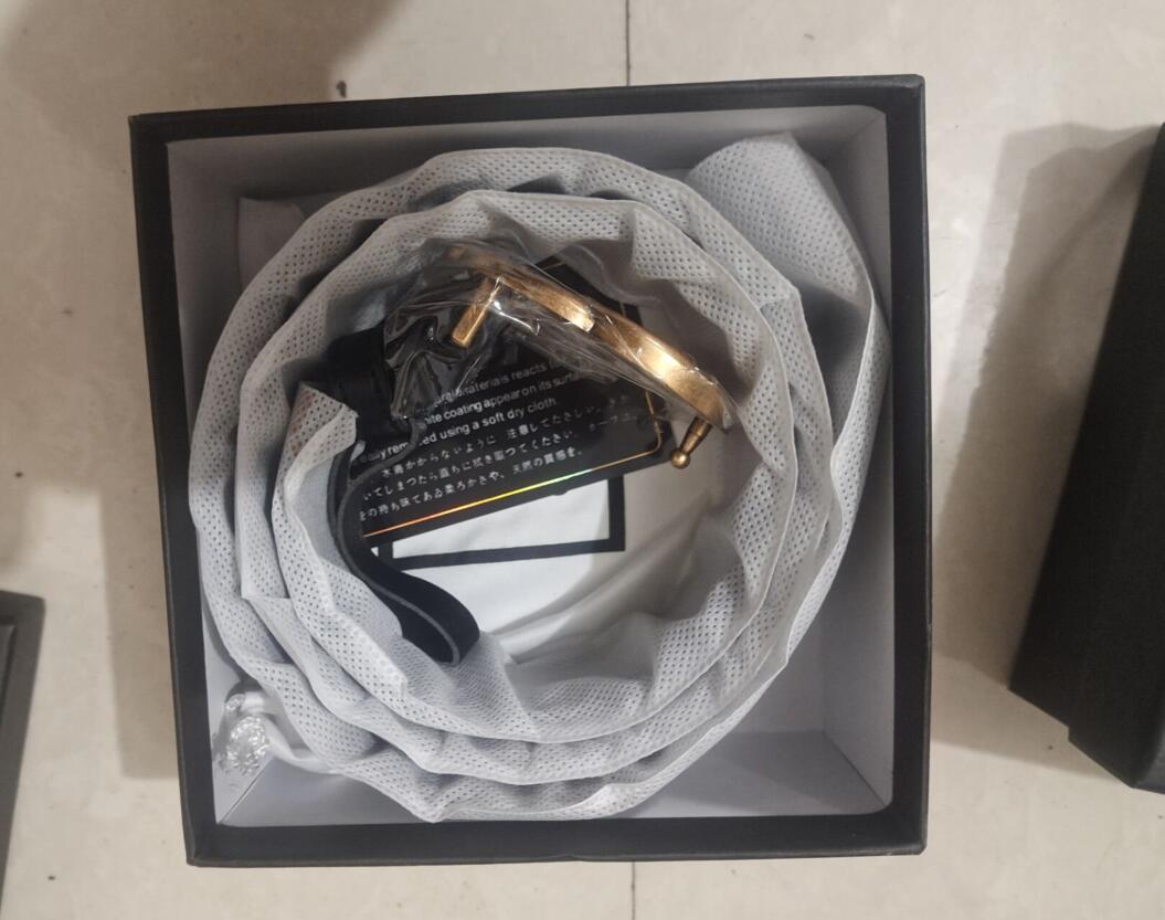 Fashion Leather Belt Classic Men Designers Belts Womens Mens Casual Letter Smooth Buckle Belt Width 2.0cm 2.8cm 3.4cm 3.8cm With box
Fashion Leather Belt Classic Men Designers Belts Womens Mens Casual Letter Smooth Buckle Belt Width 2.0cm 2.8cm 3.4cm 3.8cm With box