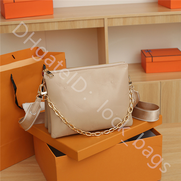 crossbody Classic Style fashion Clutch bags luxury Designer cool lady plain stars floral letter two shoulder straps fashion women famous shopping chain tote wallet, Color q
crossbody Classic Style fashion Clutch bags luxury Designer cool lady plain stars floral letter two shoulder straps fashion women famous shopping chain tote wallet, Color q