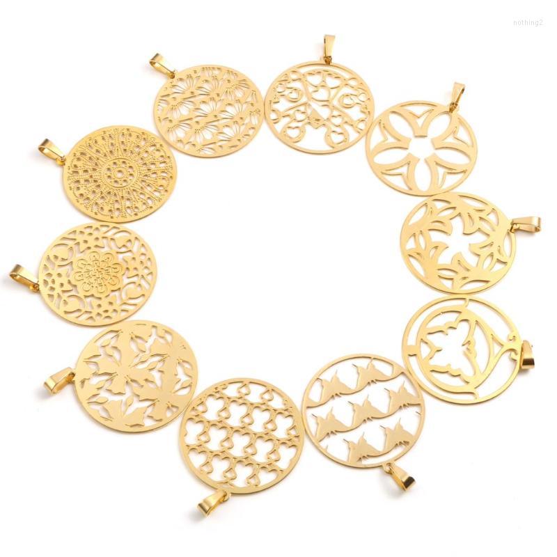 Charms PC Stainless Steel Pendants Round Gold Color At Random Mixed Plating Pendant With Buckle For DIY Necklace 45x 35mmCharms
Charms PC Stainless Steel Pendants Round Gold Color At Random Mixed Plating Pendant With Buckle For DIY Necklace 45x 35mmCharms