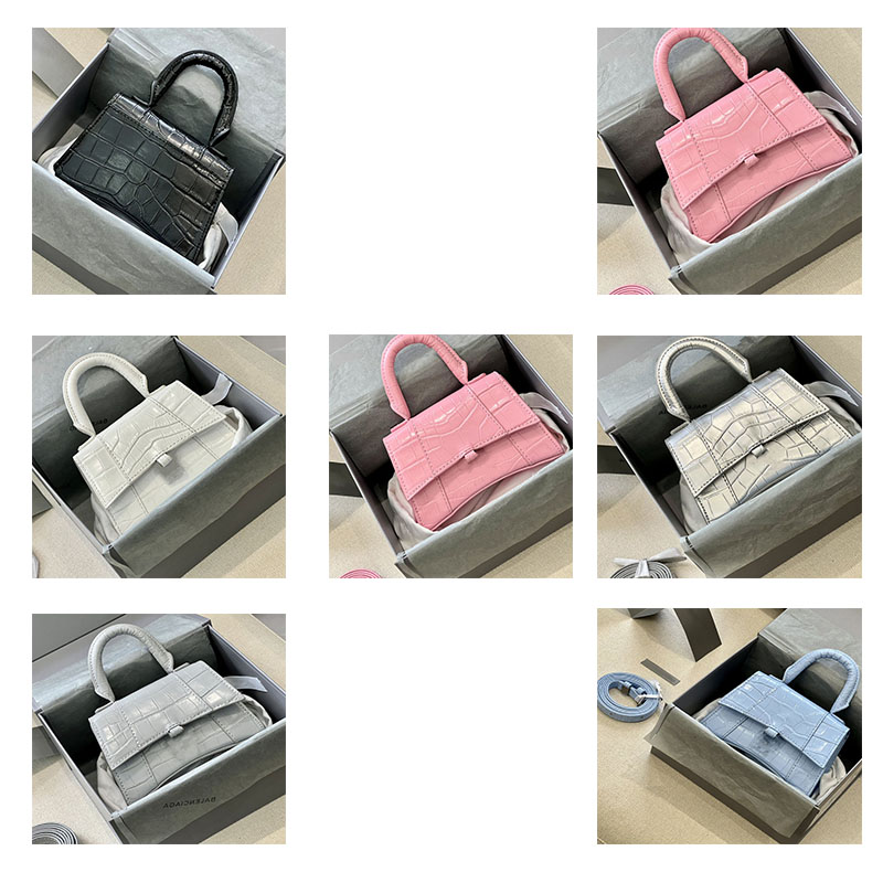 First Layer Leather Handbag Shoulder Bag Designer Paris Fashion Week Luxury Mini Version Exquisite Wallet Crossbody Hourglass Dinner Party No Box XB40007, Box cost to buy no bag
First Layer Leather Handbag Shoulder Bag Designer Paris Fashion Week Luxury Mini Version Exquisite Wallet Crossbody Hourglass Dinner Party No Box XB40007, Box cost to buy no bag
