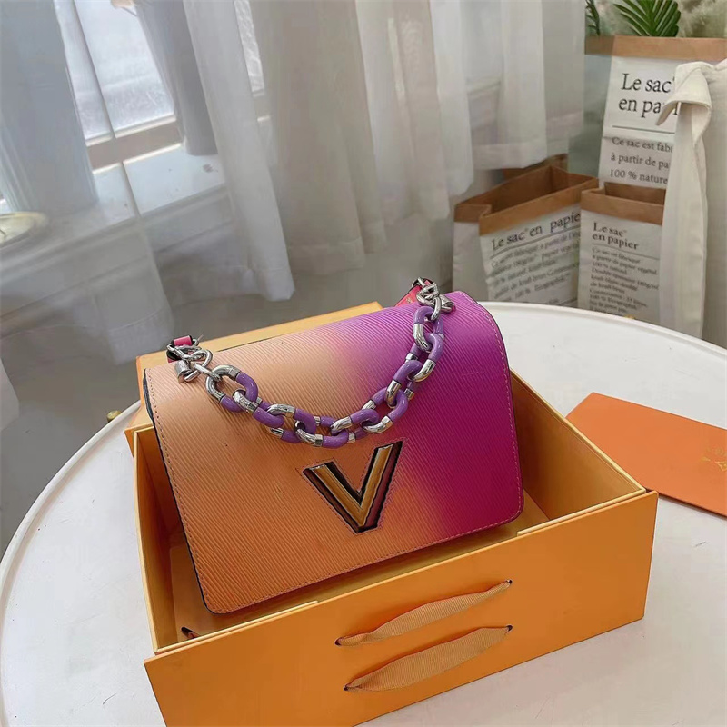 Luxury Designer Handbags Underarm Bags One Shoulder Bag Silver Large Chain Gradient Color Purse Purple Pink PU Leather Clutch Big LOGO Women's Wallets, Extra shipping
Luxury Designer Handbags Underarm Bags One Shoulder Bag Silver Large Chain Gradient Color Purse Purple Pink PU Leather Clutch Big LOGO Women's Wallets, Extra shipping