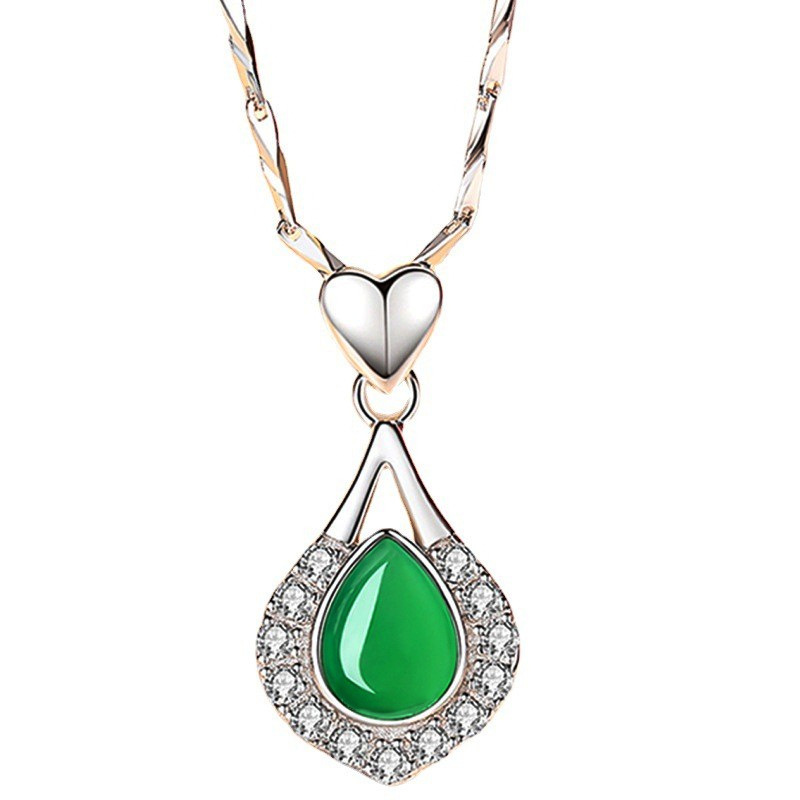 Green Water Drop Necklace Ladies Sexy Clavicle Necklace Fashion Jewelry Friends Gift Party Chrysoprase Pendant
Green Water Drop Necklace Ladies Sexy Clavicle Necklace Fashion Jewelry Friends Gift Party Chrysoprase Pendant