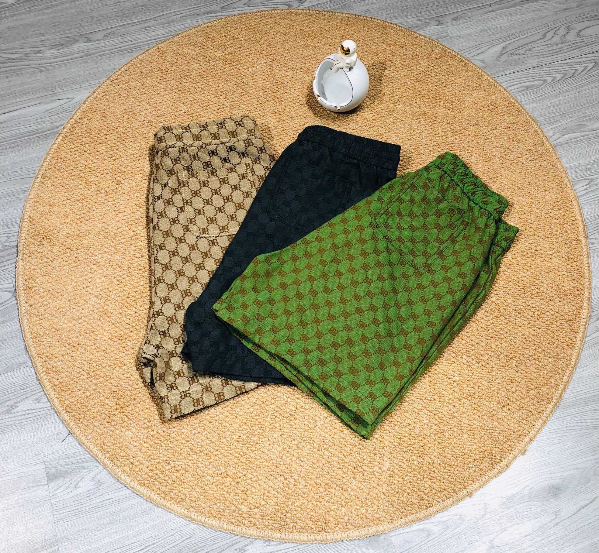 Mesh Basketball Shorts Two Deep Side Hem Pockets Summer Basic Men Shorts Cropped Fit Polyester Vintage Plain Cotton Technics Mid d42, Green
Mesh Basketball Shorts Two Deep Side Hem Pockets Summer Basic Men Shorts Cropped Fit Polyester Vintage Plain Cotton Technics Mid d42, Green