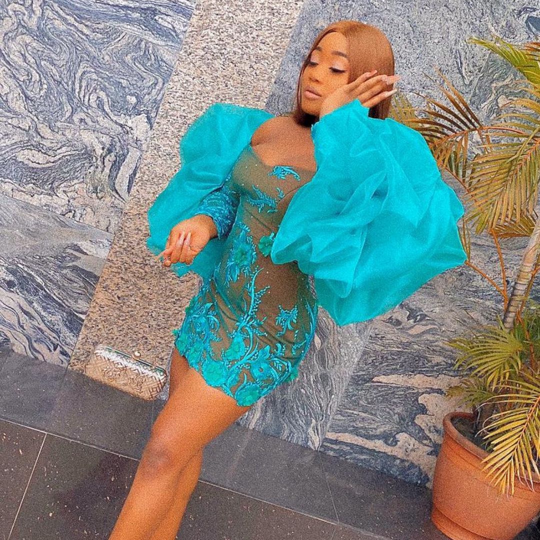 Aqua Blue Prom Dresses vestidos de fiesta para bodas Applique Short Evening Gowns Above Knee Mini Length robe de soirée femme 2022, Gold
Aqua Blue Prom Dresses vestidos de fiesta para bodas Applique Short Evening Gowns Above Knee Mini Length robe de soirée femme 2022, Gold