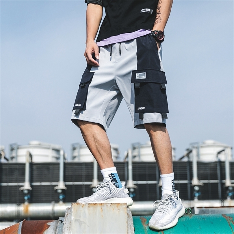 Streetwear Summer Men's Shorts Casual Sidepocket Cargo Shorts Men 2020 New Bermuda Knee Length Men Short Pants T200409