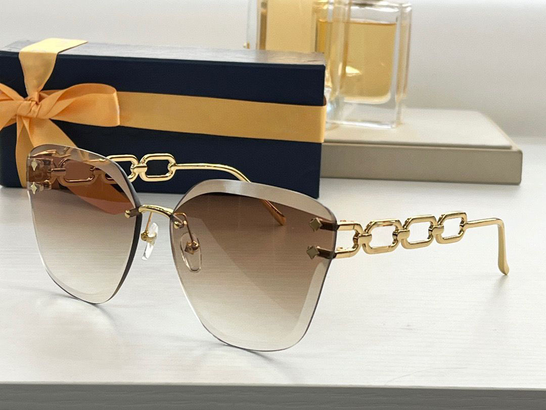 Womens Sunglasses For Women Men Sun Glasses Mens 1626 Fashion Style Protects Eyes UV400 Lens Top Quality With Random Box
Womens Sunglasses For Women Men Sun Glasses Mens 1626 Fashion Style Protects Eyes UV400 Lens Top Quality With Random Box