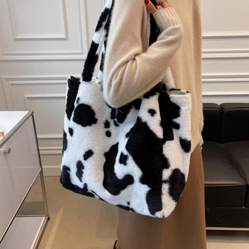 Evening Bags Women Cow Print Shoulder Female Large Capacity Tote Winter Soft Plush Handbag Furry Fluffy Open Pocket BagsEvening, Coffee
Evening Bags Women Cow Print Shoulder Female Large Capacity Tote Winter Soft Plush Handbag Furry Fluffy Open Pocket BagsEvening, Coffee